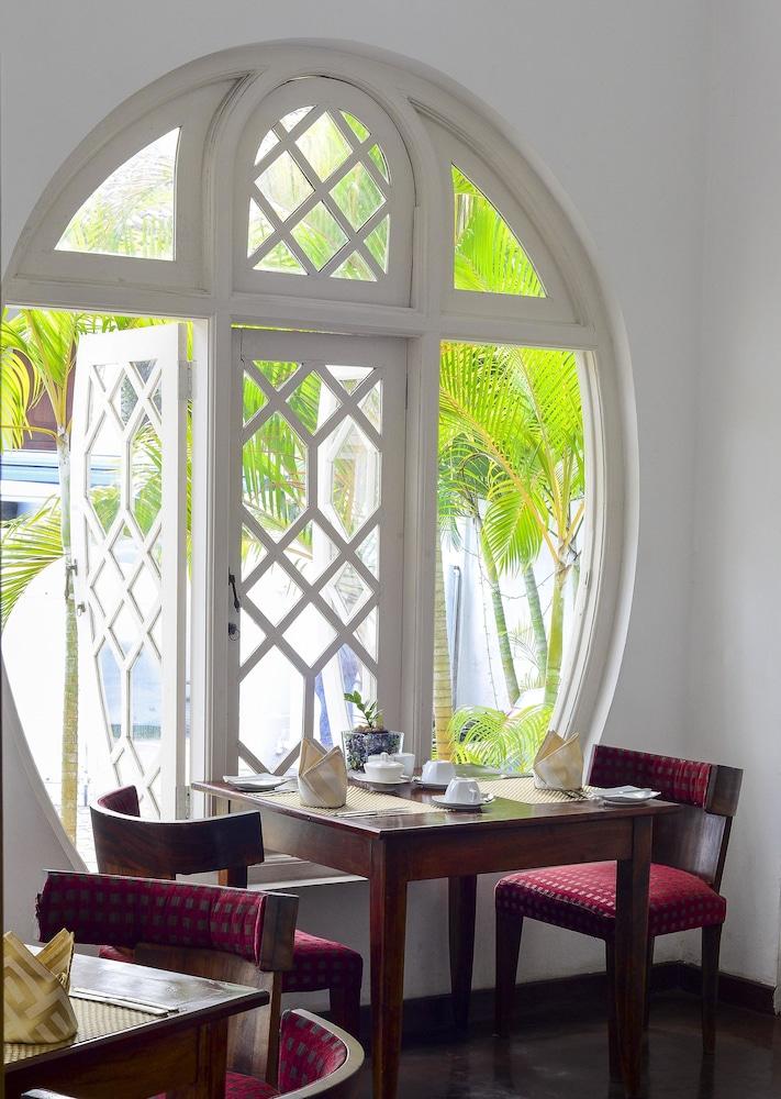 Deco On 44 - Galle Fort Exterior photo